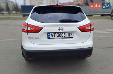 Внедорожник / Кроссовер Nissan Qashqai 2014 в Ивано-Франковске