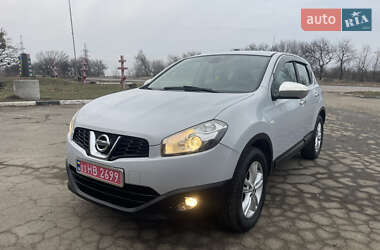 Внедорожник / Кроссовер Nissan Qashqai 2011 в Новоархангельске