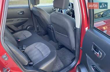 Внедорожник / Кроссовер Nissan Qashqai 2010 в 