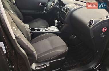 Внедорожник / Кроссовер Nissan Qashqai 2011 в 