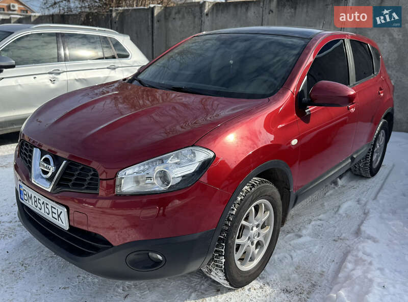 Внедорожник / Кроссовер Nissan Qashqai 2010 в Сумах