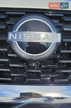 Позашляховик / Кросовер Nissan Qashqai 2023 в 
