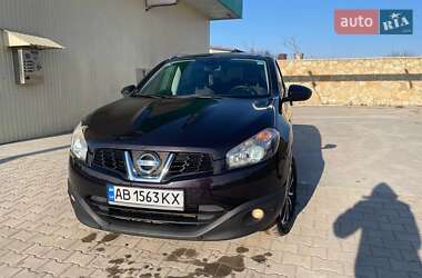 Позашляховик / Кросовер Nissan Qashqai 2010 в Чернівцях