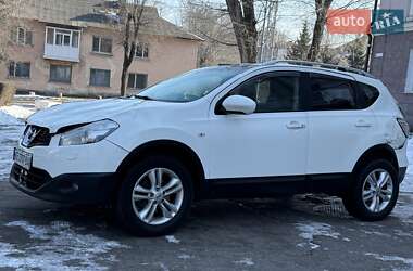 Позашляховик / Кросовер Nissan Qashqai 2010 в Кам'янському