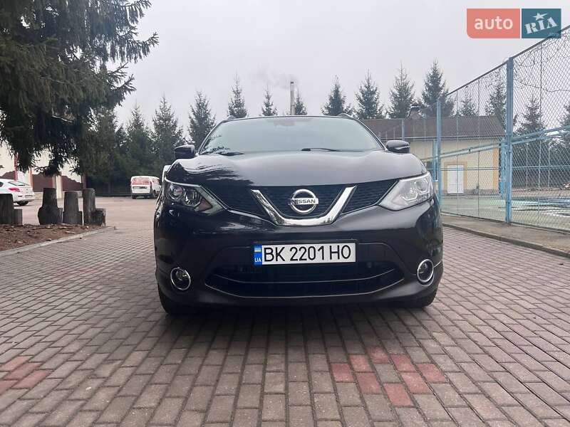 Позашляховик / Кросовер Nissan Qashqai 2014 в Рокитному