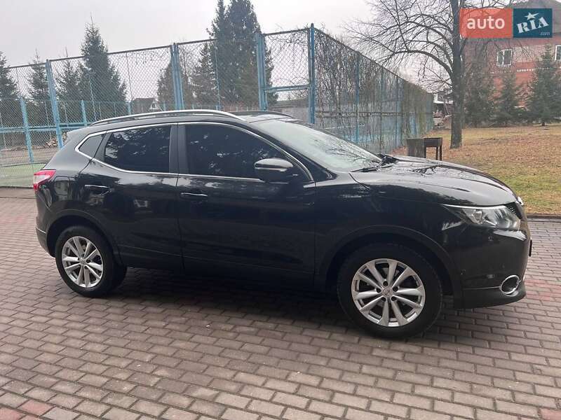 Позашляховик / Кросовер Nissan Qashqai 2014 в Рокитному
