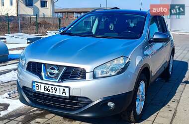 Внедорожник / Кроссовер Nissan Qashqai 2010 в Миргороде