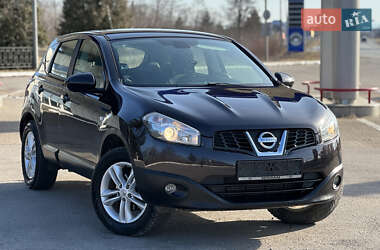 Внедорожник / Кроссовер Nissan Qashqai 2010 в Ивано-Франковске