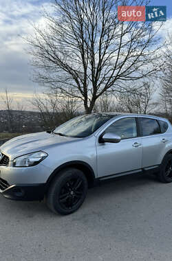 Позашляховик / Кросовер Nissan Qashqai 2010 в Галичі