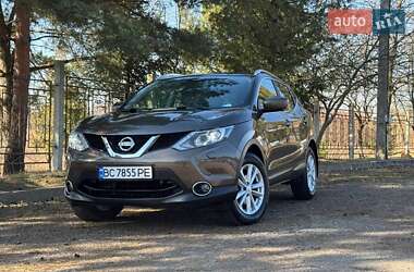 Внедорожник / Кроссовер Nissan Qashqai 2015 в Львове