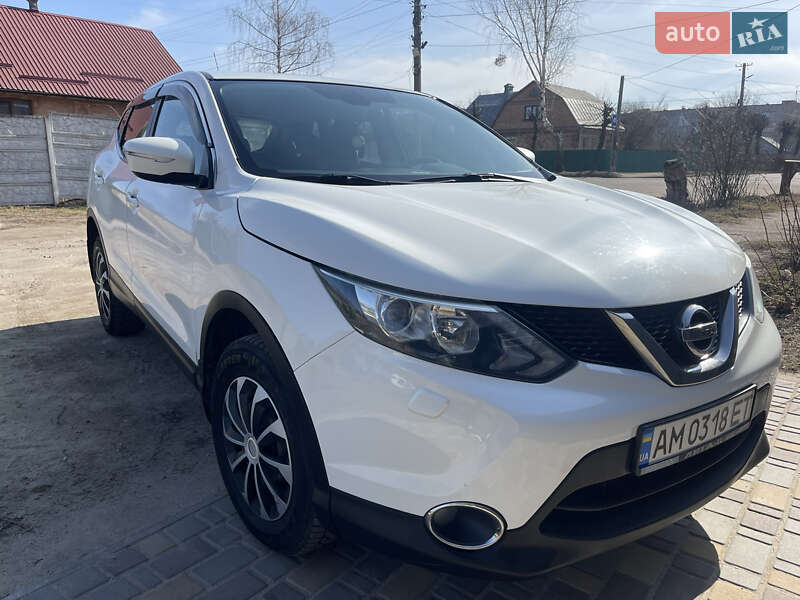 Позашляховик / Кросовер Nissan Qashqai 2014 в Бердичеві