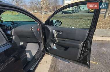 Внедорожник / Кроссовер Nissan Qashqai 2011 в 