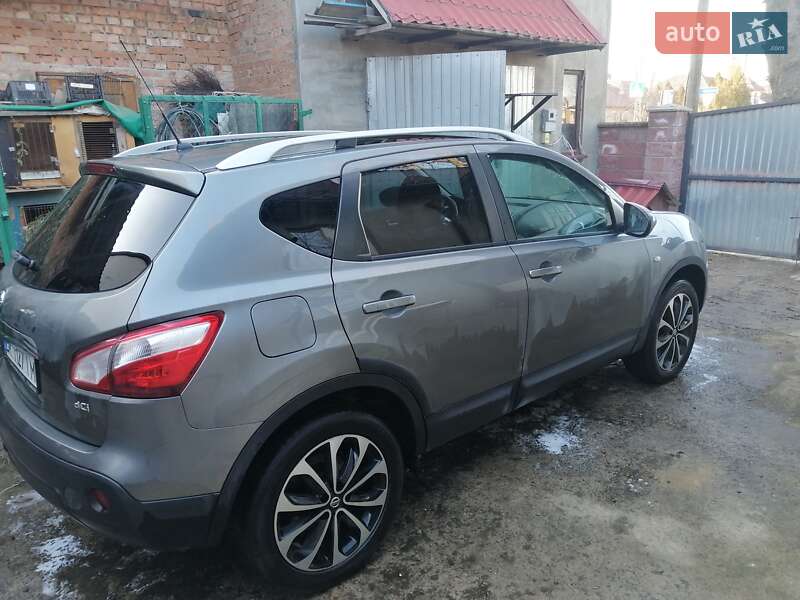 Внедорожник / Кроссовер Nissan Qashqai 2012 в Ровно