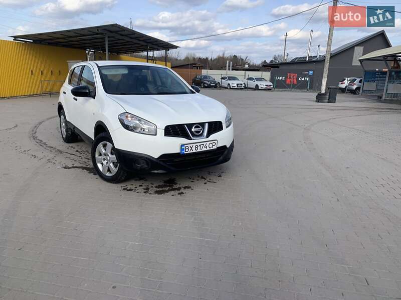 Позашляховик / Кросовер Nissan Qashqai 2011 в Шепетівці