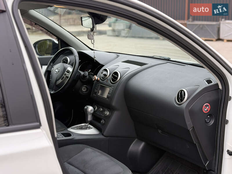 Внедорожник / Кроссовер Nissan Qashqai 2013 в Ивано-Франковске
