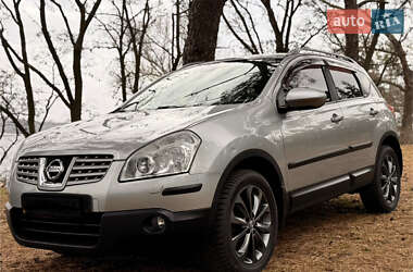Внедорожник / Кроссовер Nissan Qashqai 2008 в 