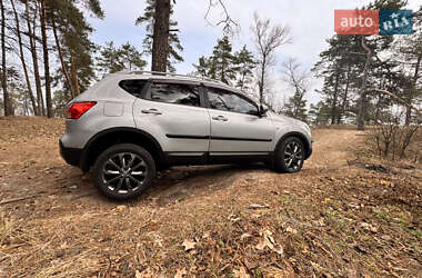 Внедорожник / Кроссовер Nissan Qashqai 2008 в 