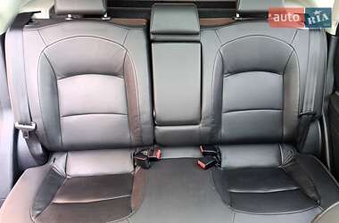 Позашляховик / Кросовер Nissan Qashqai 2013 в 