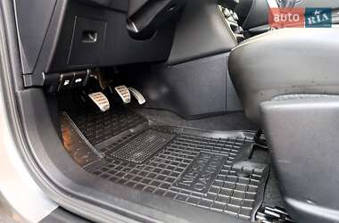 Позашляховик / Кросовер Nissan Qashqai 2013 в 