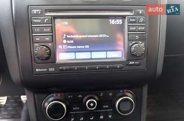 Позашляховик / Кросовер Nissan Qashqai 2013 в 