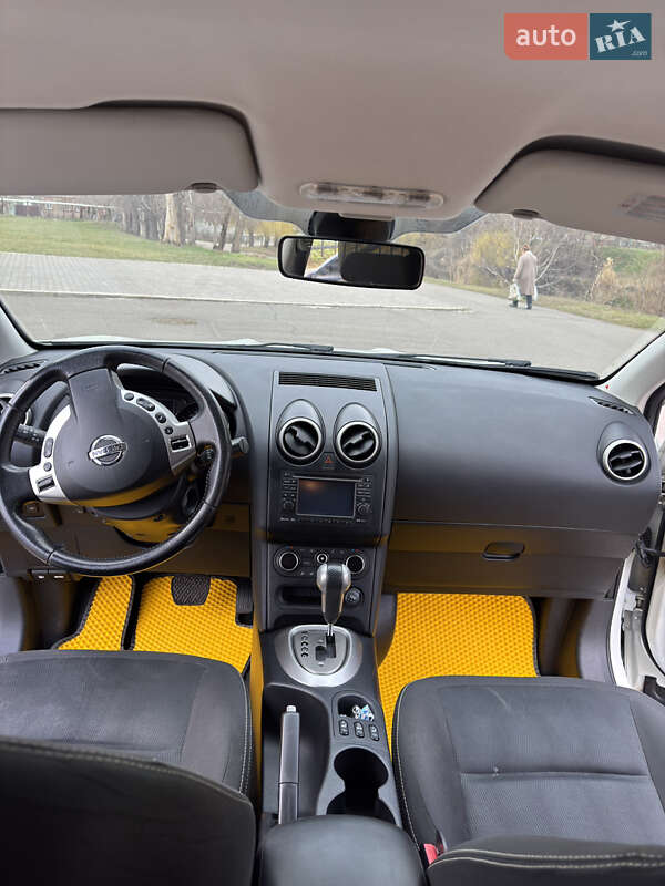 Позашляховик / Кросовер Nissan Qashqai 2011 в Кривому Розі фото 16 Позашляховик / Кросовер Nissan Qashqai 2011 в Кривому Розі