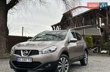 Позашляховик / Кросовер Nissan Qashqai 2012 в Самборі