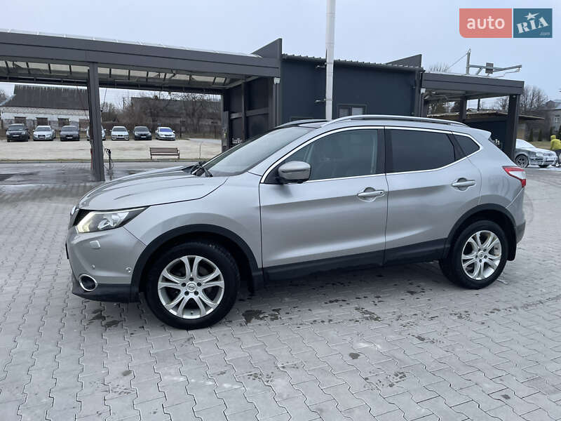 Внедорожник / Кроссовер Nissan Qashqai 2015 в Шумске фото 6 Внедорожник / Кроссовер Nissan Qashqai 2015 в Шумске