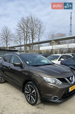 Позашляховик / Кросовер Nissan Qashqai 2014 в Луцьку