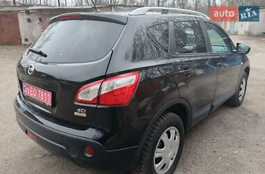 Внедорожник / Кроссовер Nissan Qashqai 2012 в Чернигове