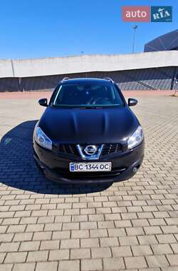 Позашляховик / Кросовер Nissan Qashqai 2011 в Львові