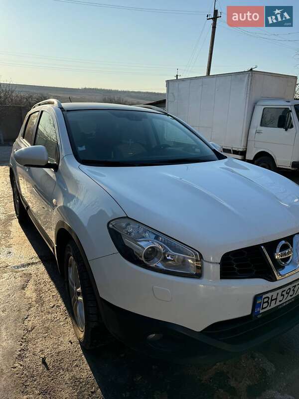 Внедорожник / Кроссовер Nissan Qashqai 2011 в Арцизе