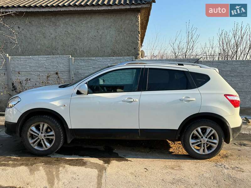 Внедорожник / Кроссовер Nissan Qashqai 2011 в Арцизе