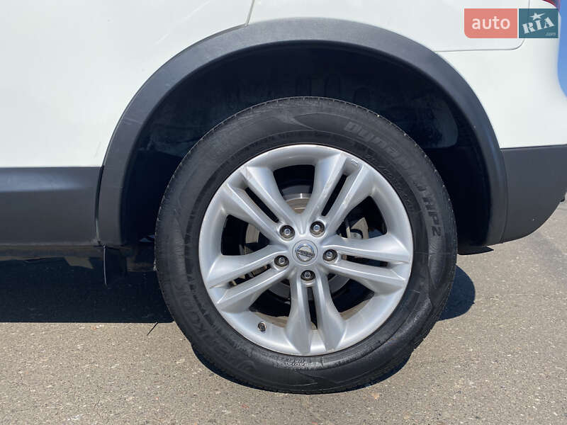Позашляховик / Кросовер Nissan Qashqai 2011 в Одесі