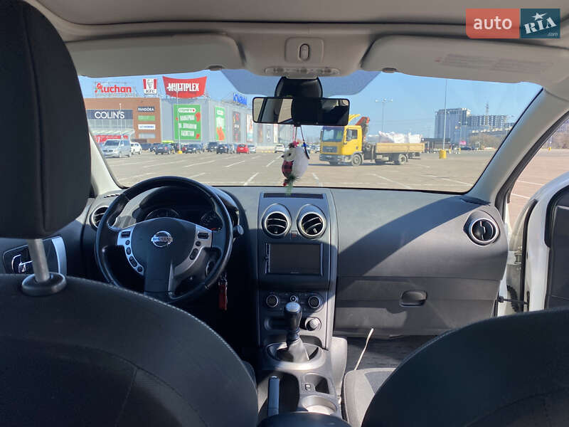 Позашляховик / Кросовер Nissan Qashqai 2011 в Одесі