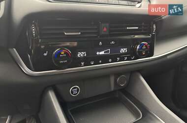 Внедорожник / Кроссовер Nissan Qashqai 2021 в 