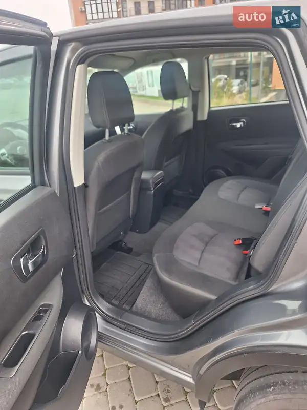 Nissan Qashqai 2012