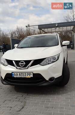 Внедорожник / Кроссовер Nissan Qashqai 2014 в Киеве