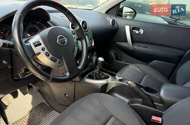 Внедорожник / Кроссовер Nissan Qashqai 2012 в 