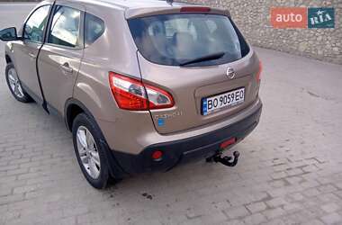 Внедорожник / Кроссовер Nissan Qashqai 2011 в Тернополе