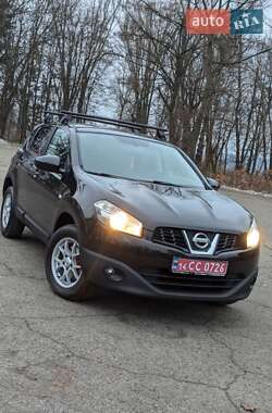 Внедорожник / Кроссовер Nissan Qashqai 2010 в Калуше