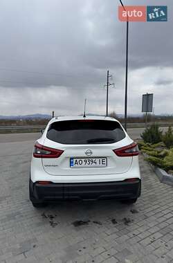 Позашляховик / Кросовер Nissan Qashqai 2018 в 