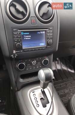 Внедорожник / Кроссовер Nissan Qashqai 2011 в 