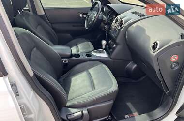 Внедорожник / Кроссовер Nissan Qashqai 2010 в 