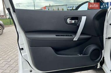 Внедорожник / Кроссовер Nissan Qashqai 2011 в 