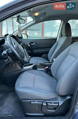 Позашляховик / Кросовер Nissan Qashqai 2010 в 
