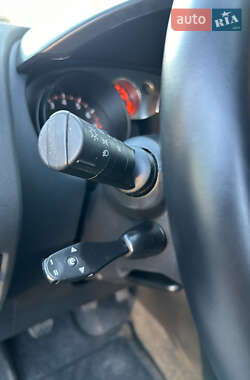 Позашляховик / Кросовер Nissan Qashqai 2010 в 