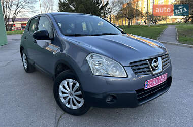 Позашляховик / Кросовер Nissan Qashqai 2010 в 