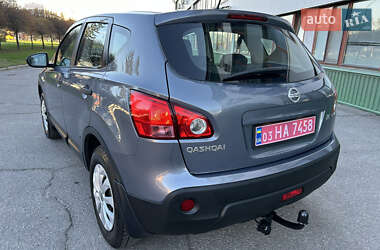 Позашляховик / Кросовер Nissan Qashqai 2010 в 