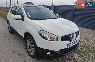 Внедорожник / Кроссовер Nissan Qashqai 2010 в 