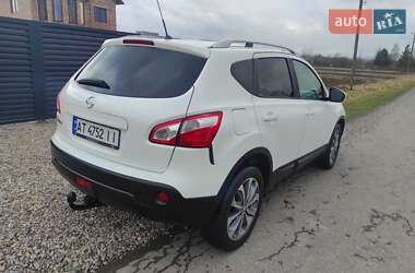 Внедорожник / Кроссовер Nissan Qashqai 2010 в 